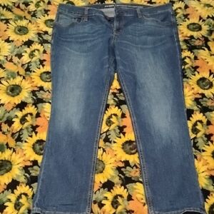 Old Navy Women's Straight Leg Blue Jeans